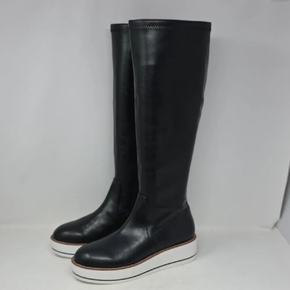 Silent D Elegant Black Knee High Platform Boots Size 8.5